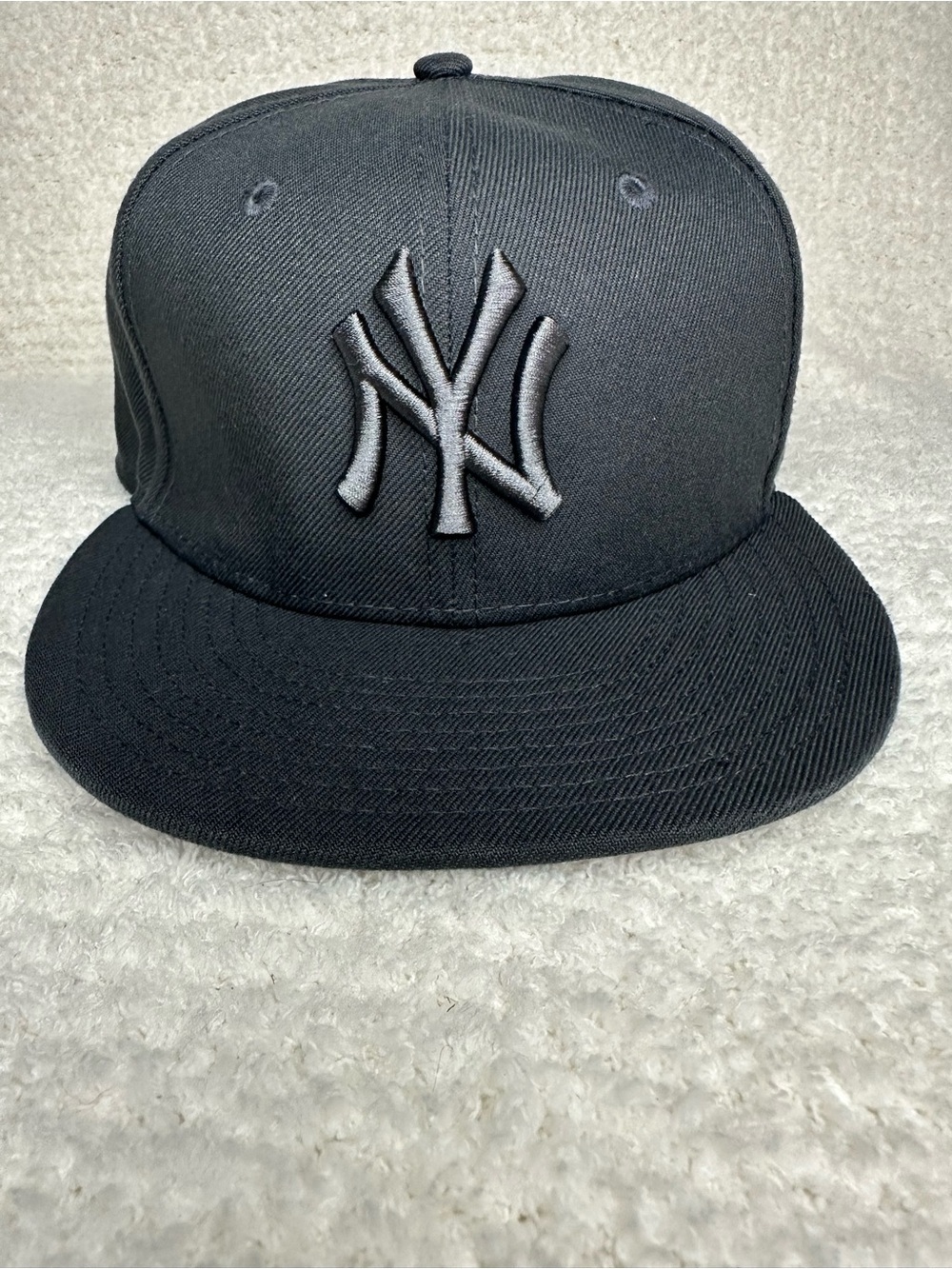 Embroidered Black New York Logo Flat-Bill Cap